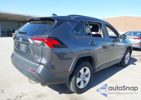 2021 Toyota Rav4 Xle z USA, uszkodzony, nr VIN 2T3W1RFV1MW137173